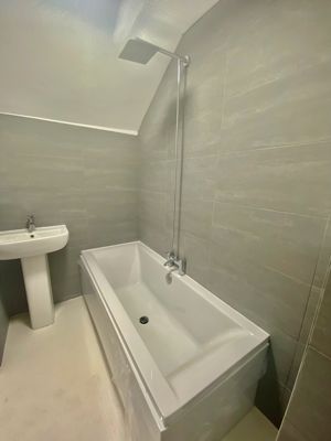 Photo 17- click for photo gallery